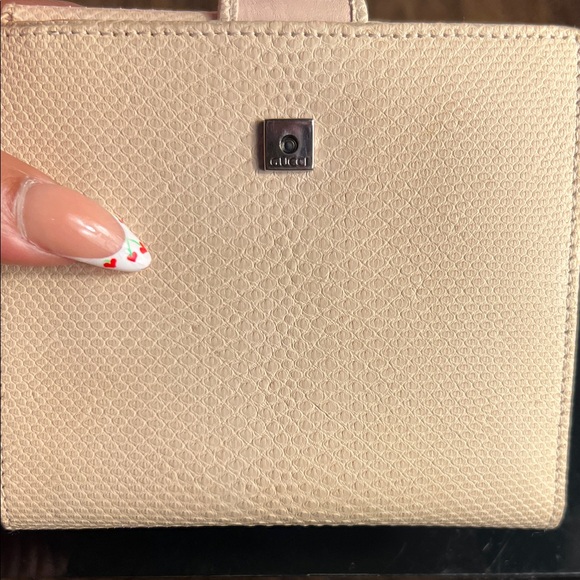 Gucci Marmont Leather Wallet - Picture 11 of 11